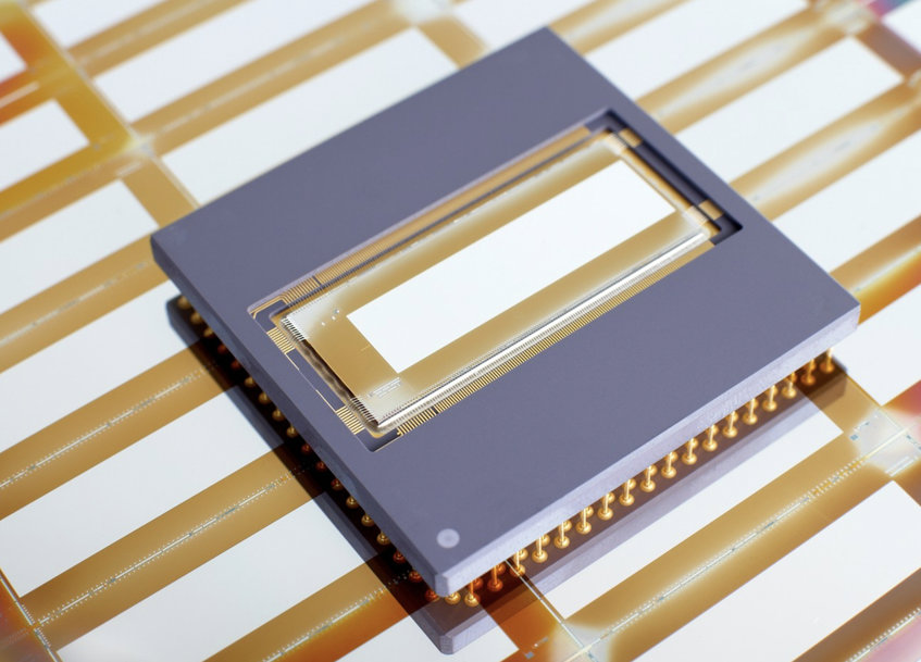 Light Modulation in Perfection - Optical Microsystems of Fraunhofer IPMS